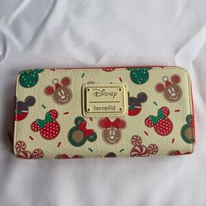 Loungefly Disney Mickey &‎ Minnie Mouse Holiday Cookies Zip Around Wallet